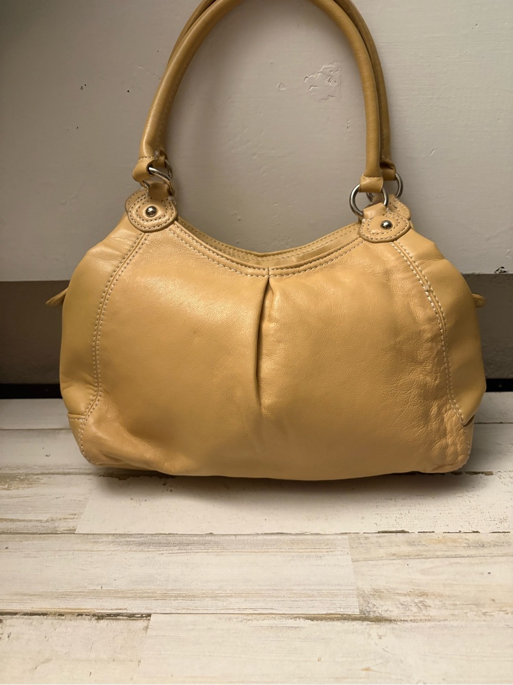Vintage BAGGS Guinness Leather Tan Hobo Shoulder Bag Y2K Minimalist